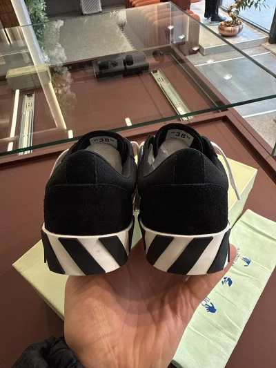 Off-White Vulc Low Black White