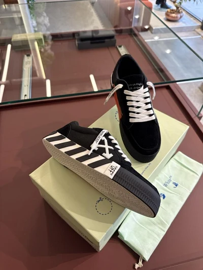 Off-White Vulc Low Black White