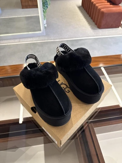 UGG FUNKETTE BLK -8007