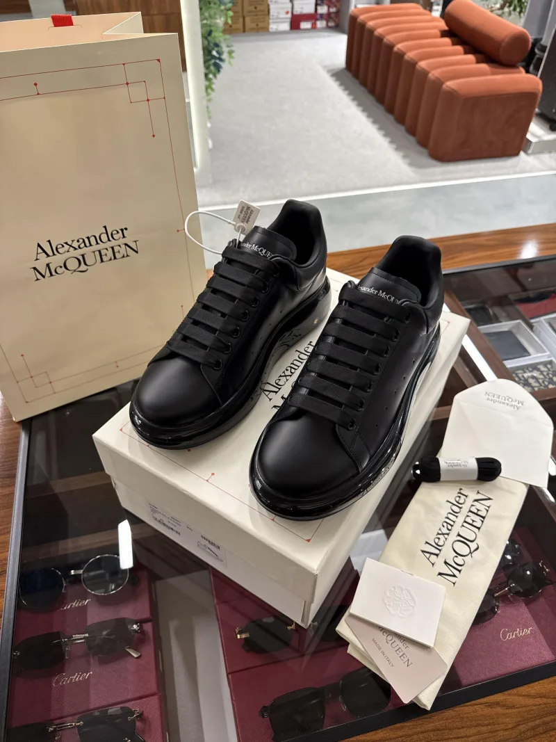 Alexander McQueen SŞ99