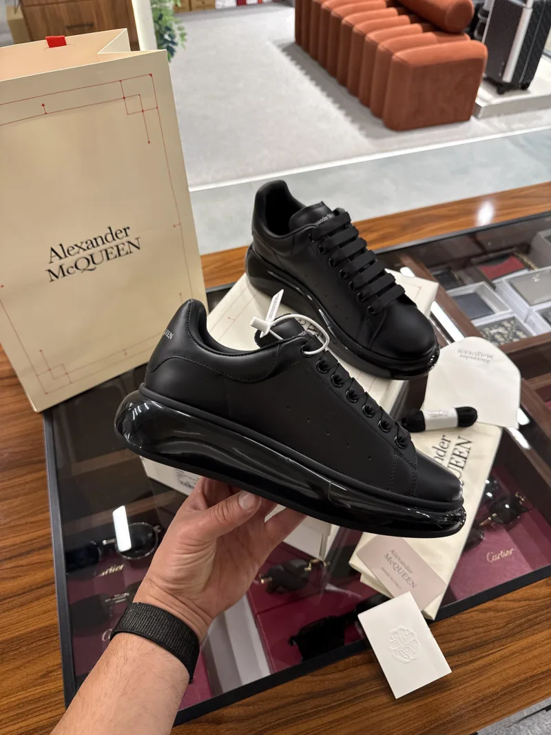 Alexander McQueen SŞ99