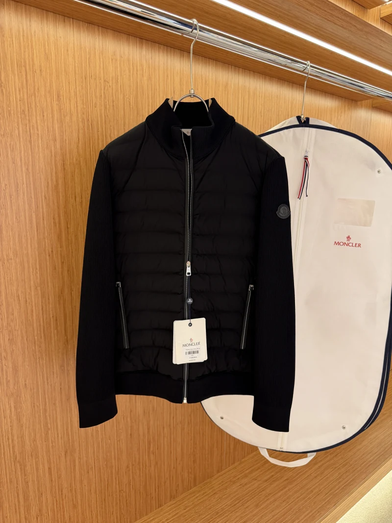 Padded Crêpe Cotton Zip-Up Cardigan 1