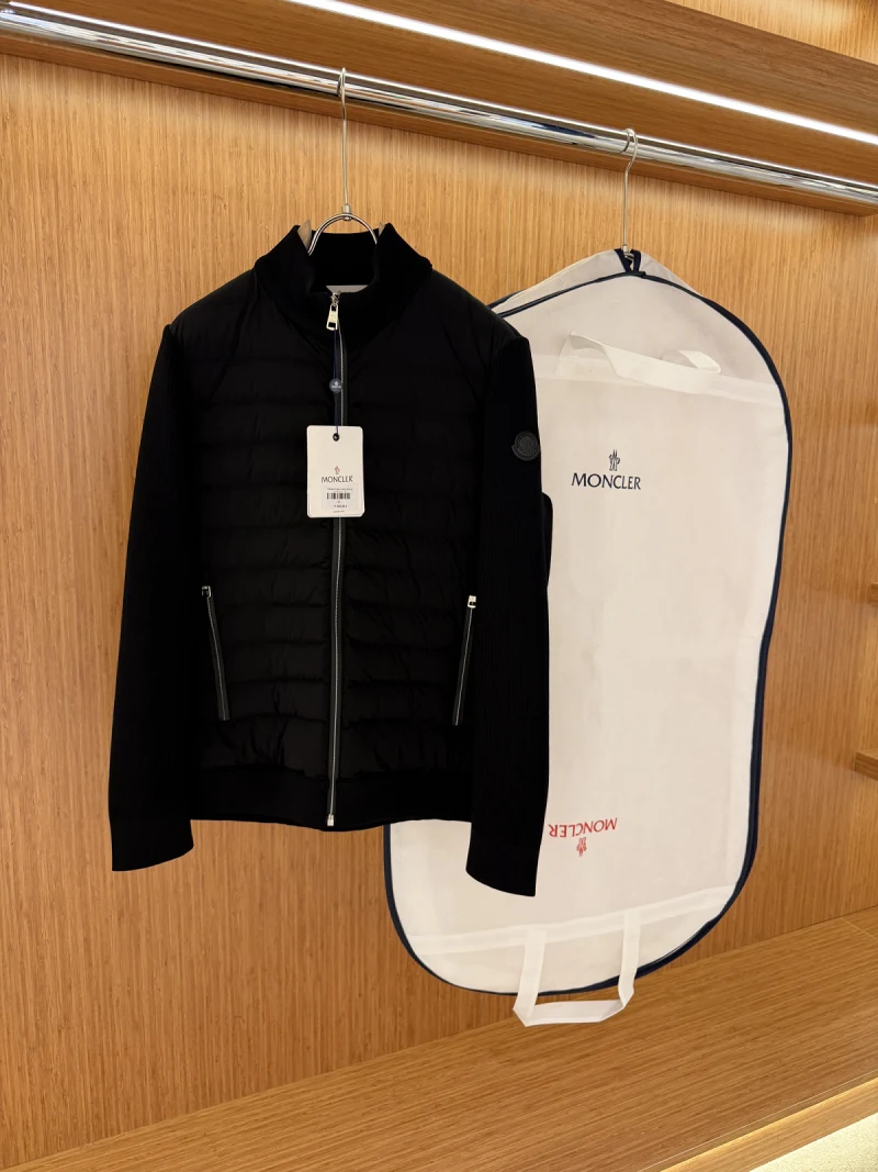 Padded Crêpe Cotton Zip-Up Cardigan 1