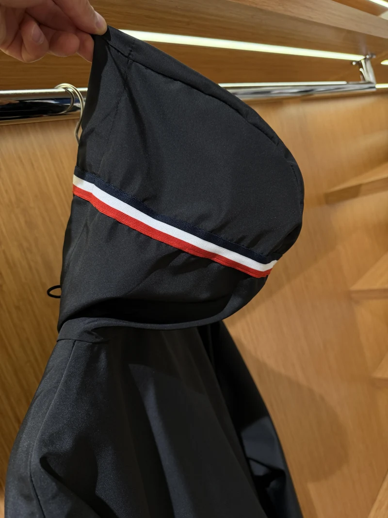 Moncler Hooded Parachute Top (BATTAL)