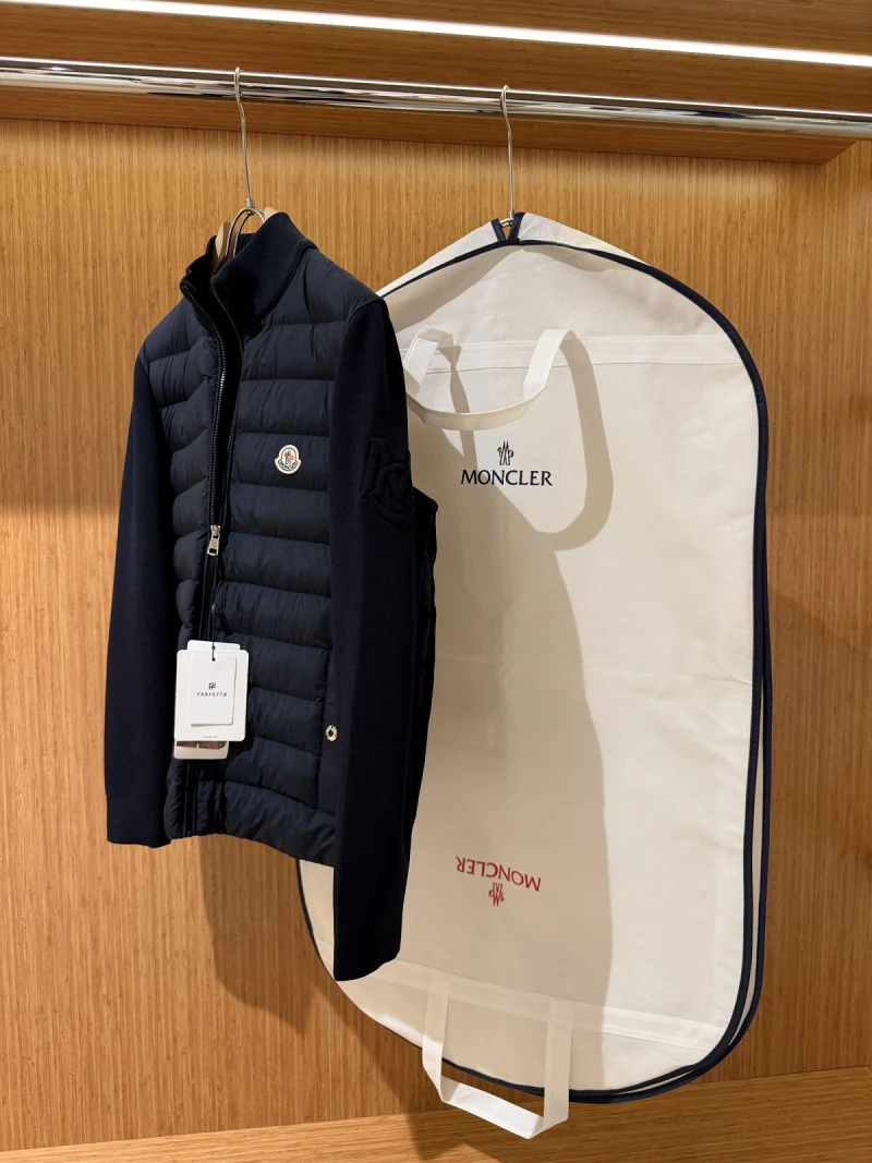 Padded Crêpe Cotton Zip-Up Laci