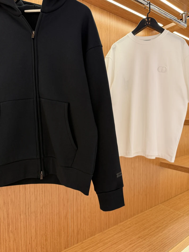 Esesentıals Hoodie Black