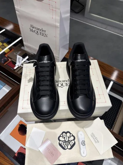 Alexander McQueen (fermuar)