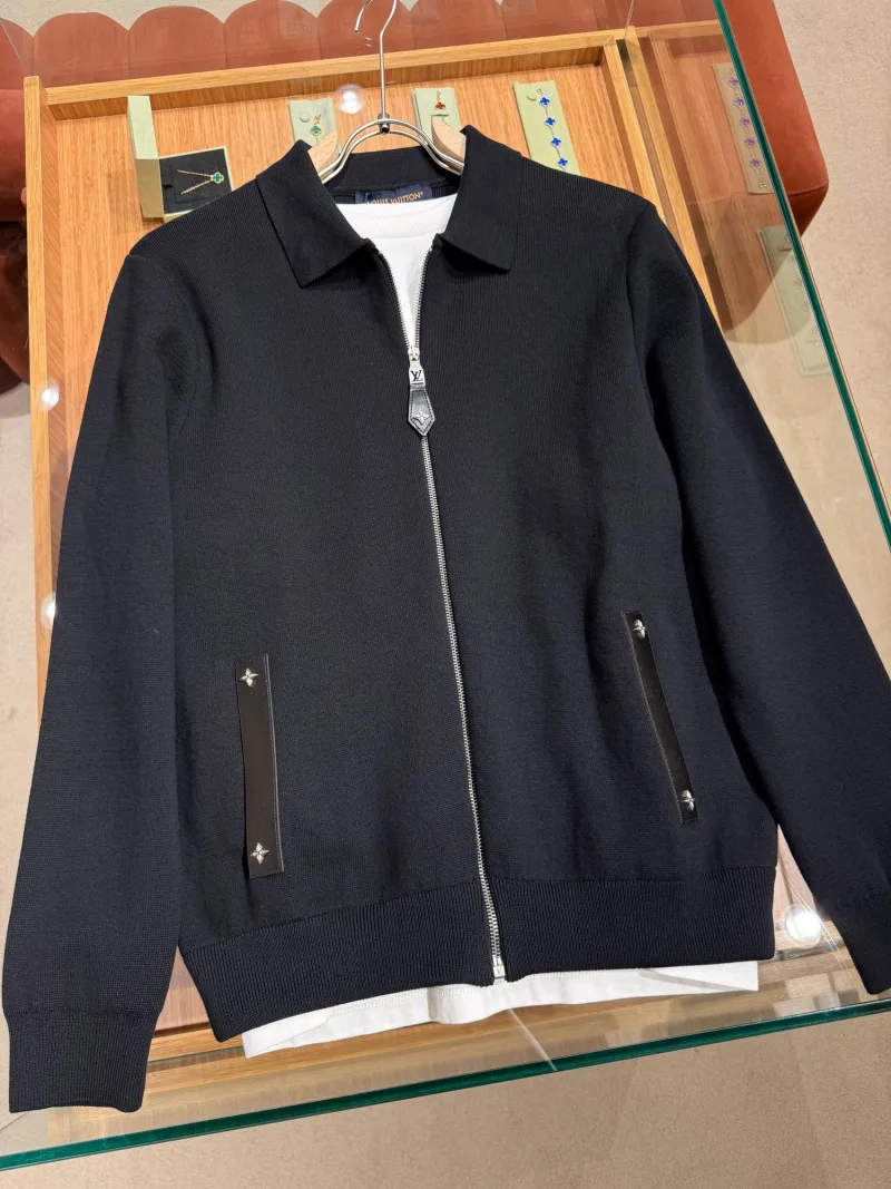 Louis Vuitton Yakalı Fermuarlı Hırka S