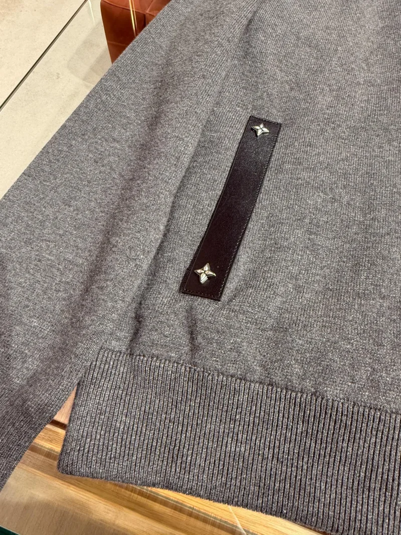 Louis Vuitton Yakalı Fermuarlı Hırka G