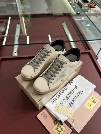 Golden Goose GDB