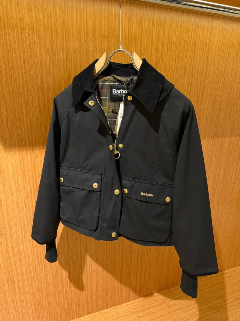 Barbour Siyah Gold Detaylı Ceket