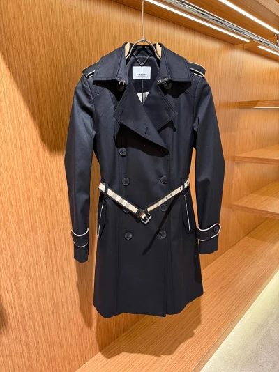 Burberry Kadın Siyah Trençkot