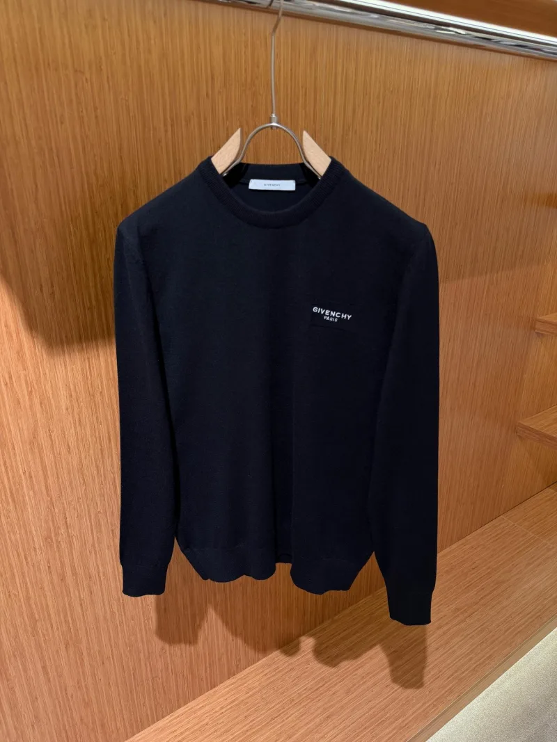 Givenchy Siyah Triko