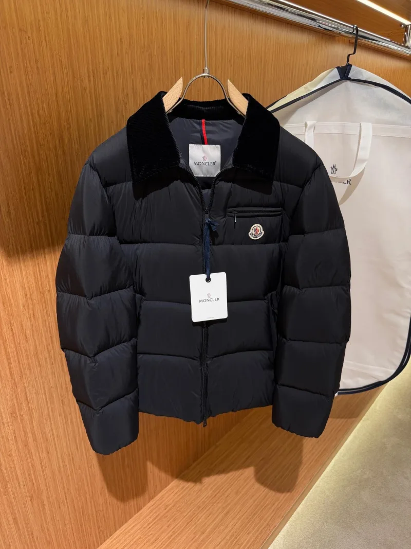 Moncler Ceket