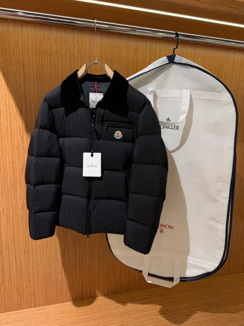 Moncler Ceket