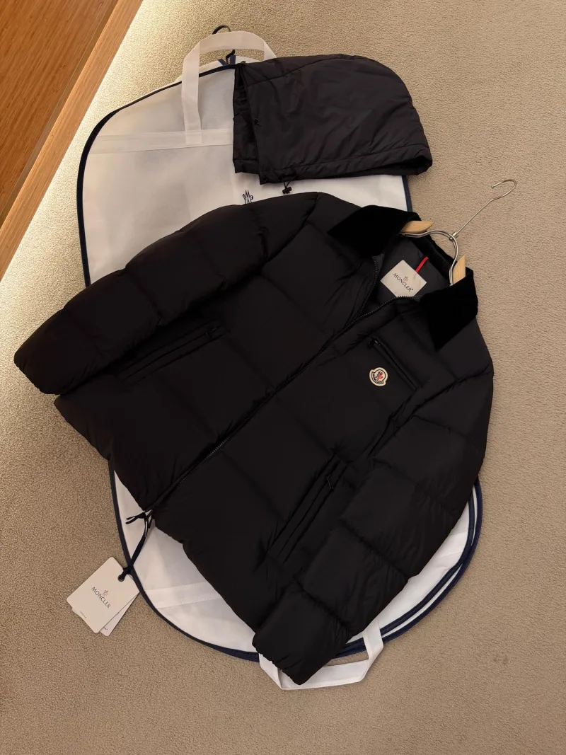 Moncler Ceket
