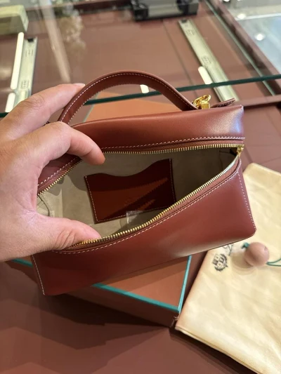 Loro piana Extra Bag L23