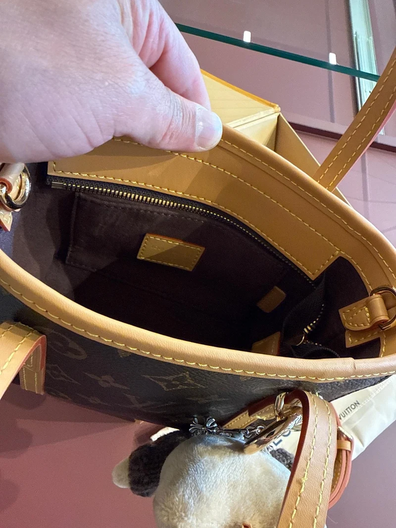 Louis Vuitton Monogram Tote Bag