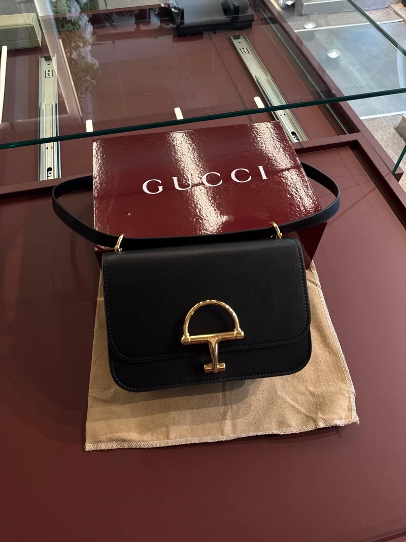 Gucci Siena Body Bag