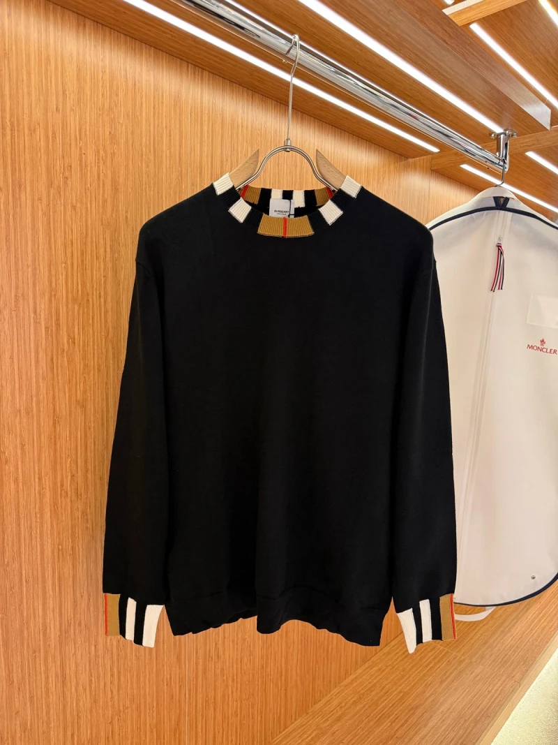 Burberry siyah kazak