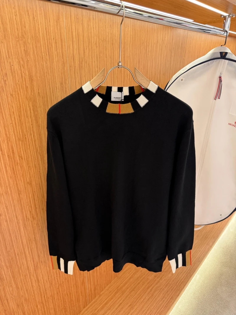 Burberry siyah kazak