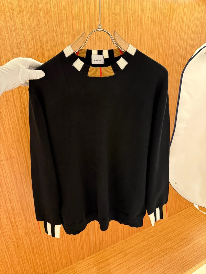 Burberry siyah kazak