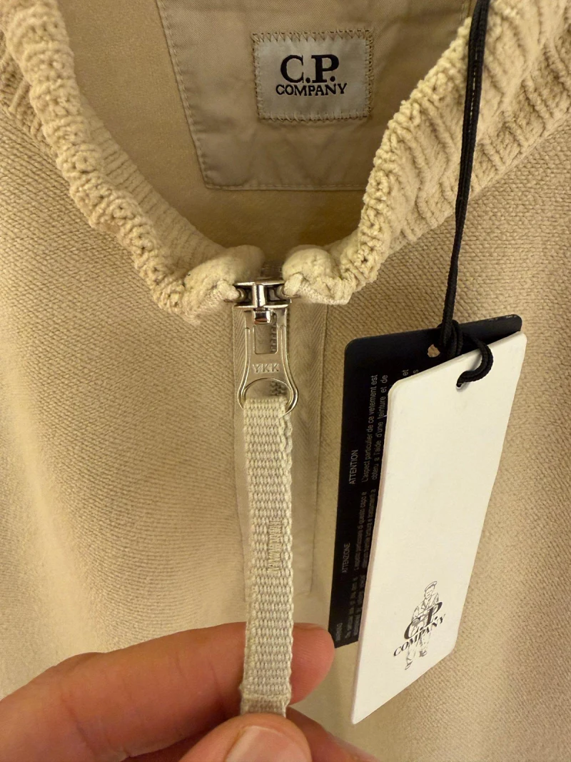 Company Wool Zip Sweater KRM