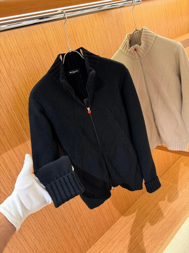 Kiton Hırka Black