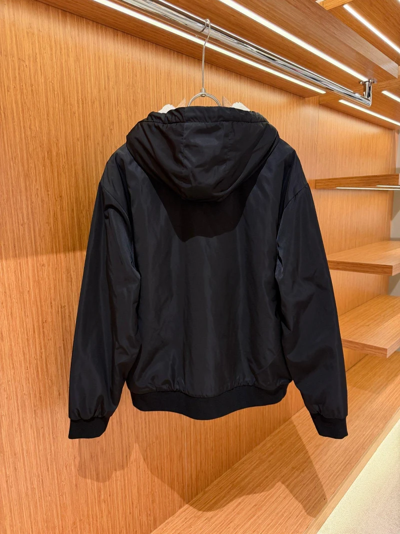 Prada Peluş Astarlı Mont