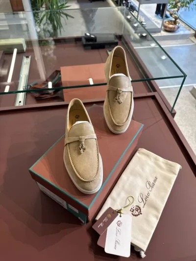 Loro Piana Summer Walk krem