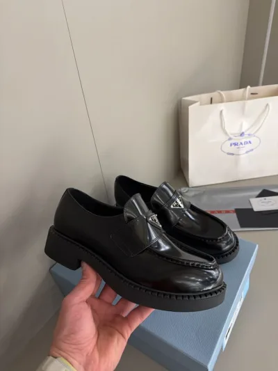 Prada Siyah Loafer Men
