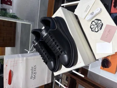 Alexander McQueen (fermuar)