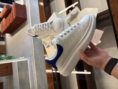 Alexander McQueen 8787