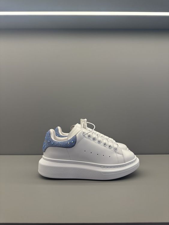 Alexander McQueen MAV
